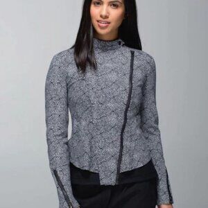 Lululemon Bust A Move Jacket SZ 8 White Black Peplum Jacket